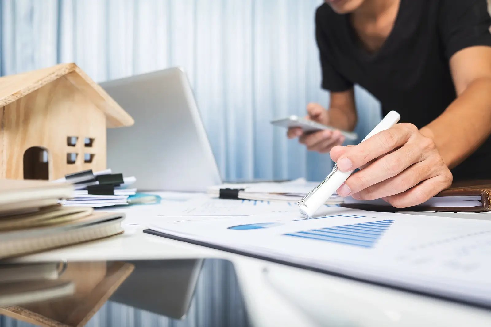 Understanding Casualty Damage Laws in Tampa Bay: A Guide for Landlords