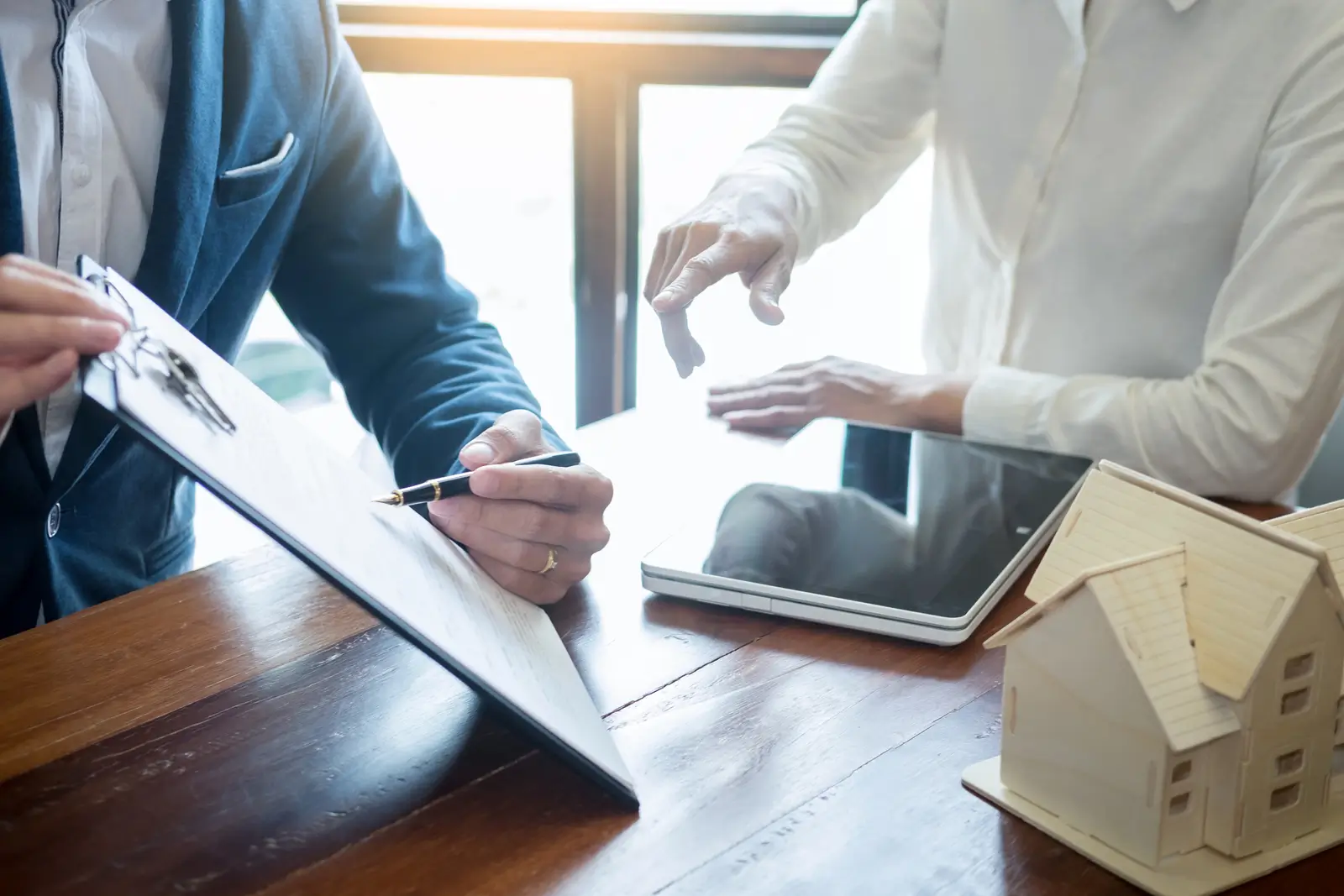 How Tampa Bay Property Managers Help Protect and Grow Rental Property ROI